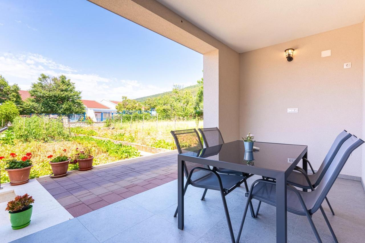 New 4 Star Apartment M&A In Town Cres Exterior foto